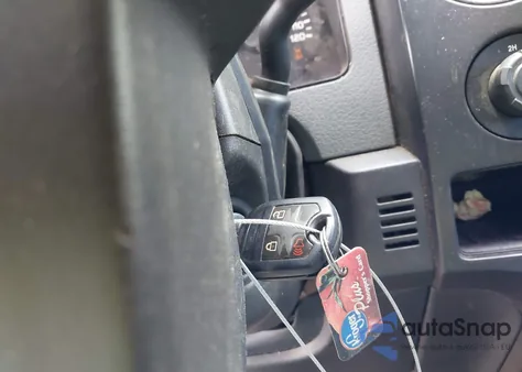 2011 Ford F-150 Xl z USA, uszkodzony, nr VIN 1FTFW1EF0BKD57276